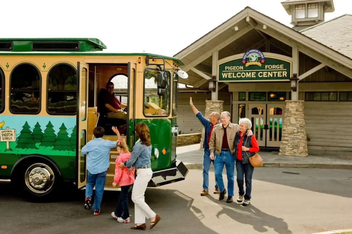 Top Attractions You Can Visit Using the Pigeon Forge Trolley