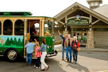 Top Attractions You Can Visit Using the Pigeon Forge Trolley